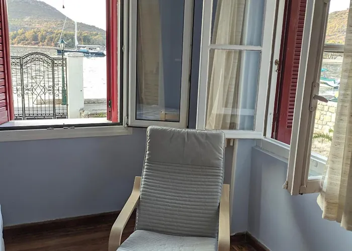 Barracks 1856 Lägenhet *