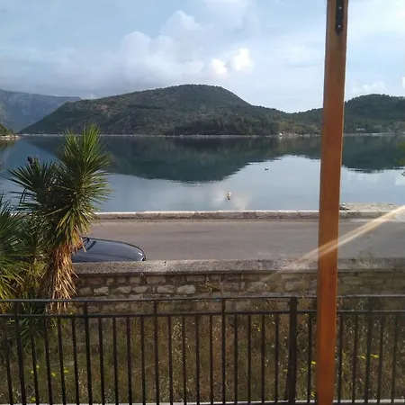 Barracks 1856 * 바티