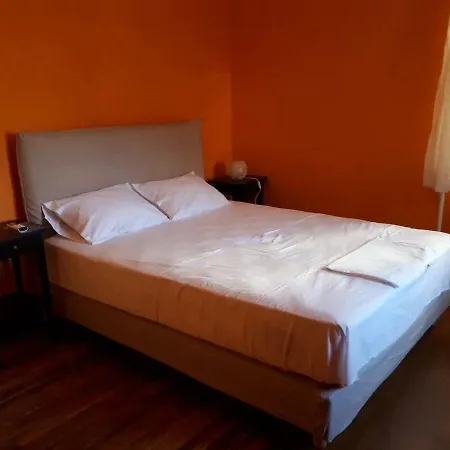 דירה Barracks 1856 ואטי