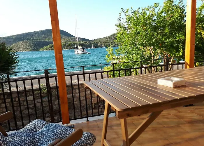 Barracks 1856 Διαμέρισμα Βαθύ