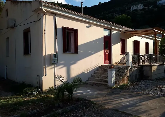 Barracks 1856 *
